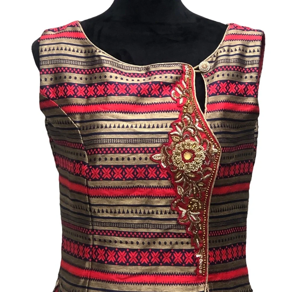 Traditional Red & Gold Dress Made in India size 8 - Picture 5 of 16